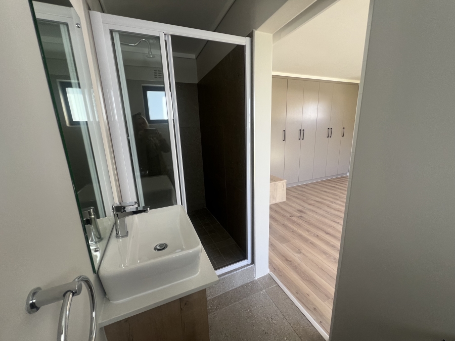 3 Bedroom Property for Sale in Nahoon Valley Park Eastern Cape